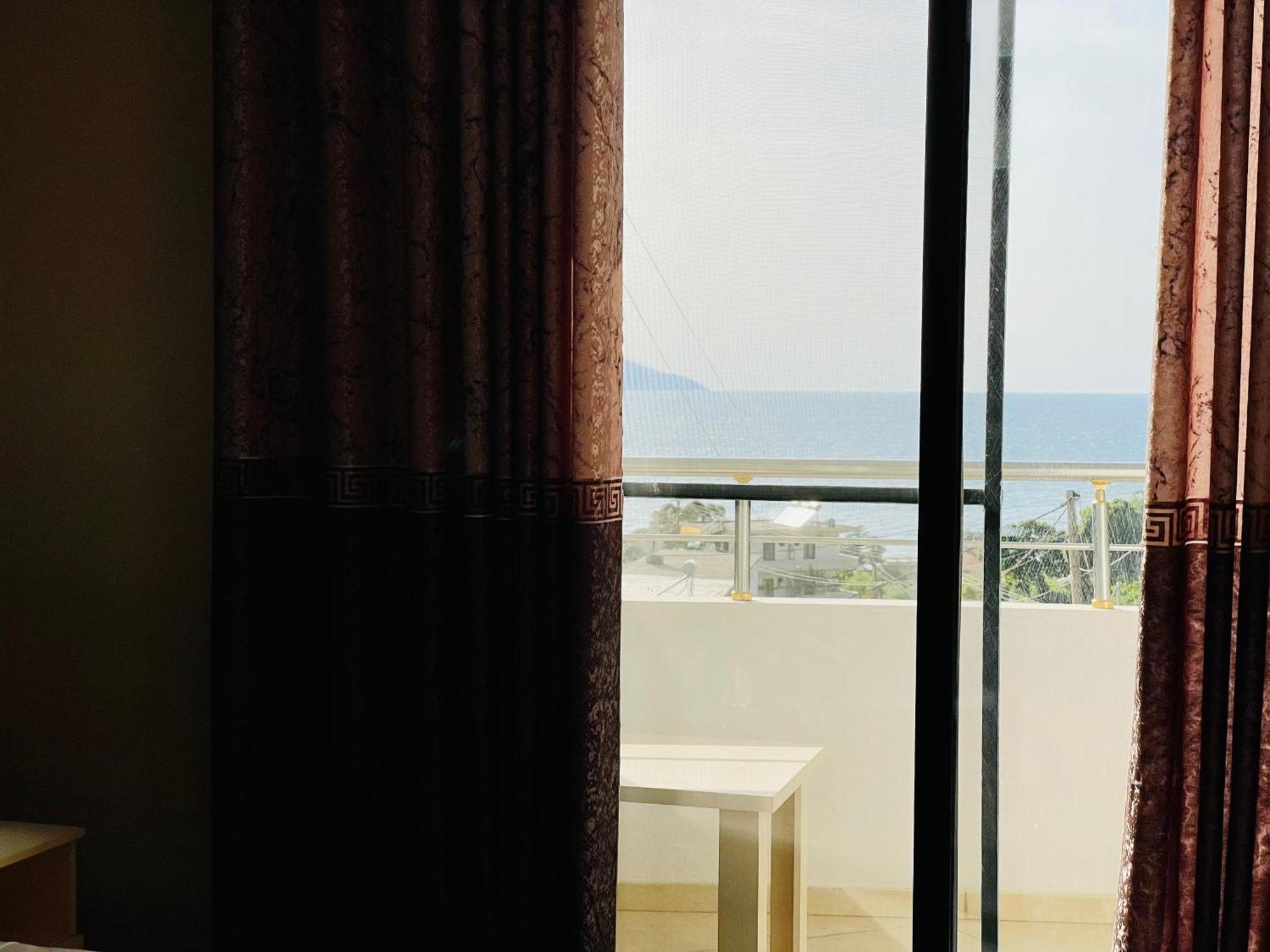 Vila3 Hotel Vlorë Pokoj fotografie